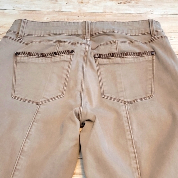 WHBM Jeans | Chevron |  Zipper Hem | Skinny Jeans | White House Black Market - Picture 14 of 16